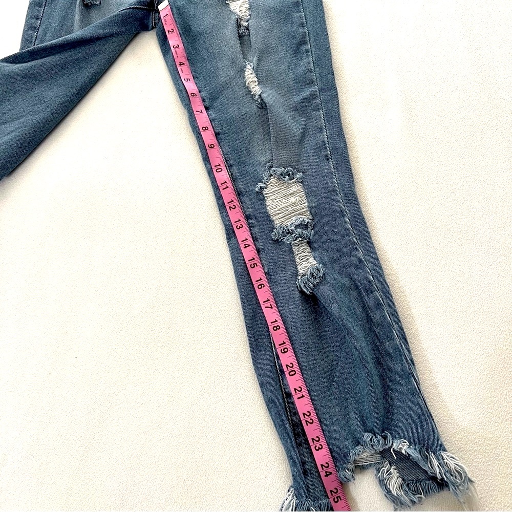 GUESS FACTORY Wome’ns Fringe High Rise Jean - Picture 13 of 14